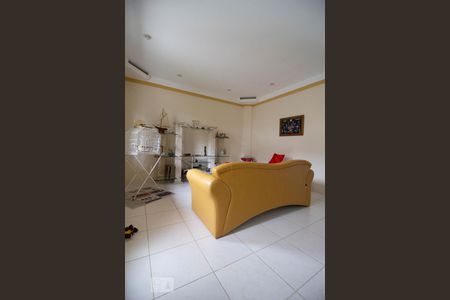 Sala de casa de condomínio à venda com 6 quartos, 350m² em Vargem Pequena, Rio de Janeiro