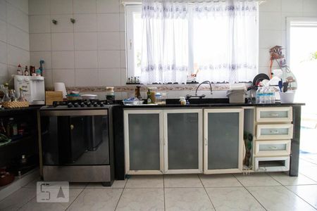 Casa de condomínio à venda com 350m², 6 quartos e 3 vagasCozinha