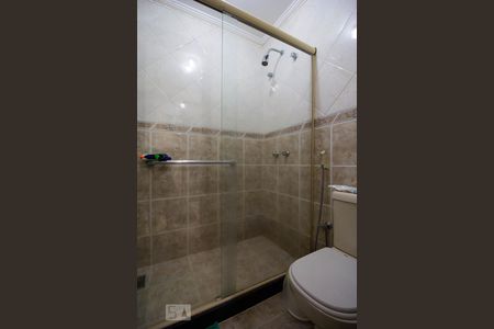 Casa de condomínio à venda com 350m², 6 quartos e 3 vagasBanheiro 2