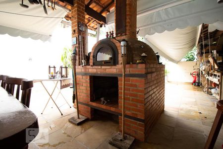 Casa de condomínio à venda com 350m², 6 quartos e 3 vagasChurrasqueira