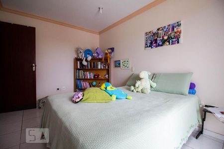 Casa de condomínio à venda com 350m², 6 quartos e 3 vagasQuarto 2