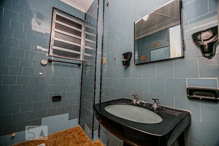 Apartamento para alugar com 115m², 3 quartos e sem vagaBanheiro Social