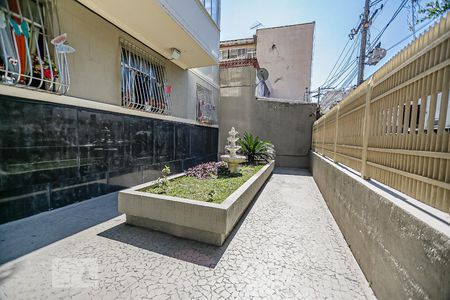 Apartamento para alugar com 115m², 3 quartos e sem vagaFachada