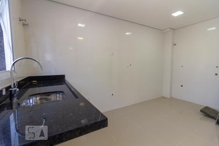 Casa para alugar com 100m², 2 quartos e 3 vagasCozinha