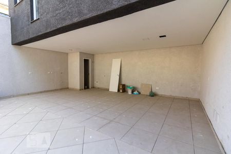 Casa à venda com 100m², 2 quartos e 4 vagasGaragem