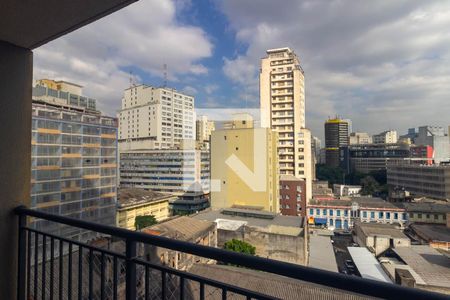Varanda de kitnet/studio para alugar com 1 quarto, 27m² em Centro, São Paulo