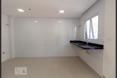 Cozinha de casa à venda com 2 quartos, 100m² em Vila Lageado, São Paulo