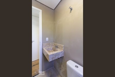 Casa à venda com 100m², 2 quartos e 4 vagasBanheiro Suíte 2