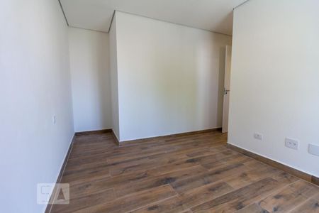 Casa à venda com 100m², 2 quartos e 4 vagasQuarto Suíte 2