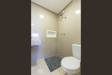 Casa à venda com 100m², 2 quartos e 4 vagasBanheiro Suíte 1