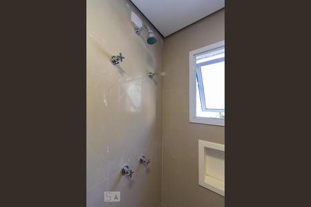 Casa à venda com 100m², 2 quartos e 4 vagasDetalhe Ducha