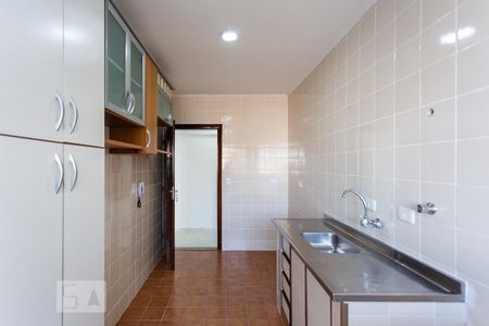 Apartamento para alugar com 65m², 2 quartos e 1 vagaCozinha