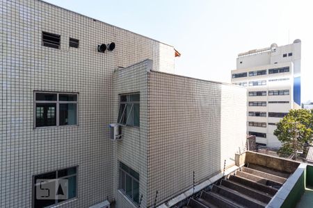 Apartamento para alugar com 65m², 2 quartos e 1 vagaVista