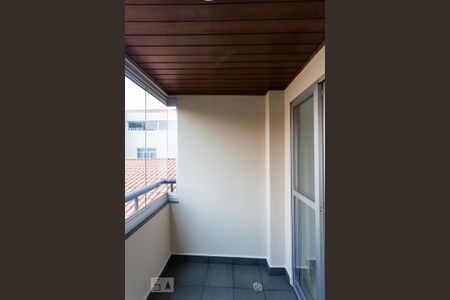 Varanda de apartamento para alugar com 2 quartos, 65m² em Vila Yara, Osasco