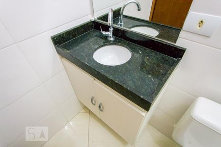Apartamento para alugar com 53m², 2 quartos e 1 vaga Apartamento para alugar com 53m², 2 quartos e 1 vagaBanheiro