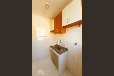 Apartamento à venda com 37m², 1 quarto e 1 vaga Apartamento à venda com 37m², 1 quarto e 1 vagaCozinha