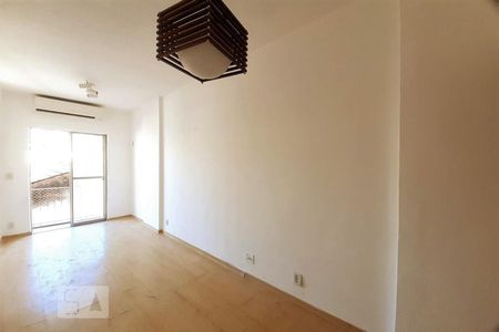 Sala de apartamento à venda com 1 quarto, 37m² em Encantado, Rio de Janeiro