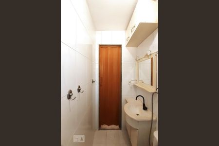 Apartamento à venda com 37m², 1 quarto e 1 vaga Apartamento à venda com 37m², 1 quarto e 1 vagaBanheiro Social