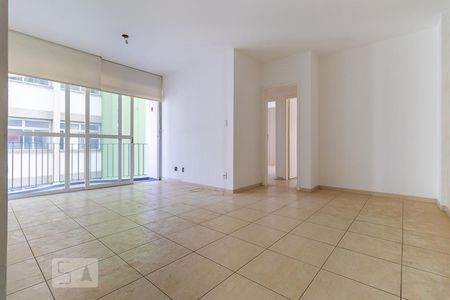 Sala de apartamento à venda com 2 quartos, 80m² em Cambuí, Campinas