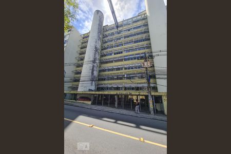 Apartamento para alugar com 162m², 3 quartos e 1 vagaFachada