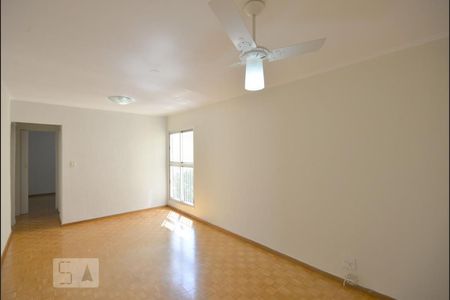 Sala de apartamento para alugar com 3 quartos, 64m² em Vila Moraes, São Paulo