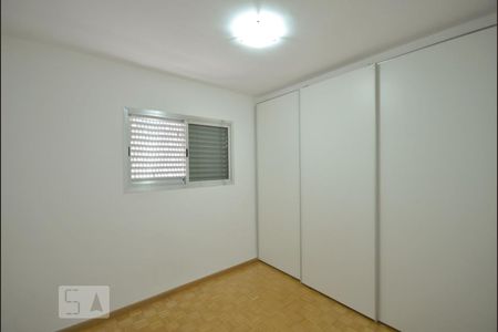 Quarto 2 de apartamento para alugar com 3 quartos, 64m² em Vila Moraes, São Paulo