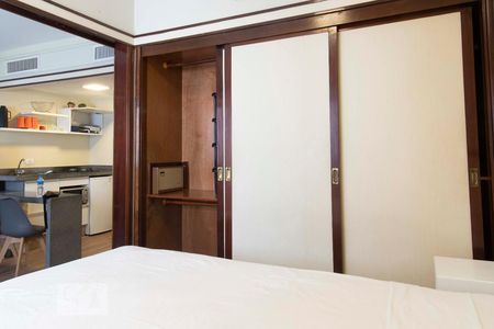 Quarto de kitnet/studio para alugar com 1 quarto, 40m² em Jardim Paulista, São Paulo