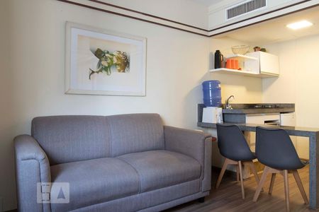 Sala de kitnet/studio para alugar com 1 quarto, 40m² em Jardim Paulista, São Paulo