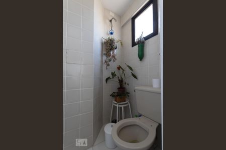 Apartamento à venda com 65m², 2 quartos e 1 vagaBanheiro de serviço