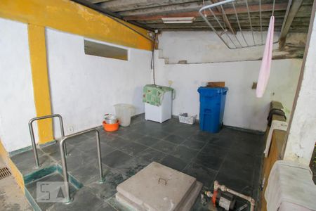 Casa à venda com 340m², 5 quartos e 4 vagasÁrea de Serviço