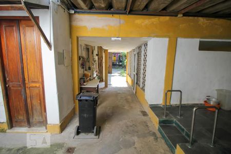 Casa à venda com 340m², 5 quartos e 4 vagasÁrea Externa