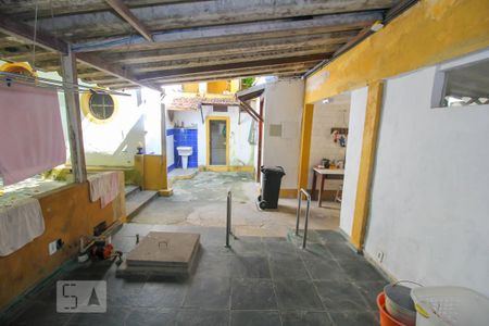 Casa à venda com 340m², 5 quartos e 4 vagasÁrea de Serviço