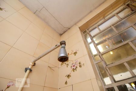 Casa à venda com 340m², 5 quartos e 4 vagasChuveiro