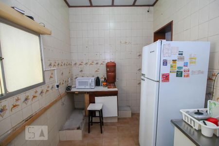 Casa à venda com 340m², 5 quartos e 4 vagasCozinha