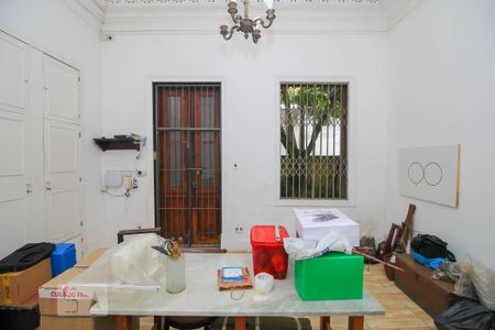 Casa à venda com 340m², 5 quartos e 4 vagasQuarto 4