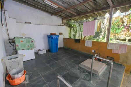 Casa à venda com 340m², 5 quartos e 4 vagasÁrea de Serviço