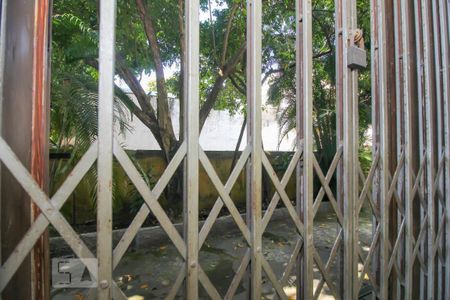 Casa à venda com 340m², 5 quartos e 4 vagasVista do Quarto 4