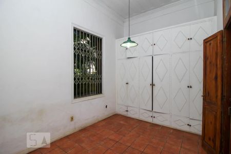 Casa à venda com 340m², 5 quartos e 4 vagas Quarto 3