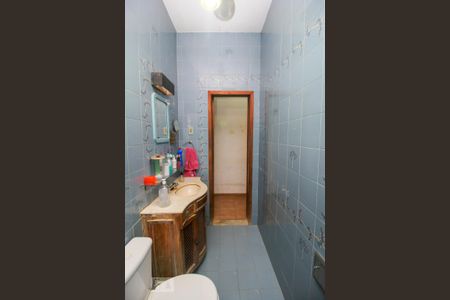 Casa à venda com 340m², 5 quartos e 4 vagasBanheiro 1