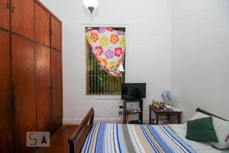 Casa à venda com 340m², 5 quartos e 4 vagas Quarto 2