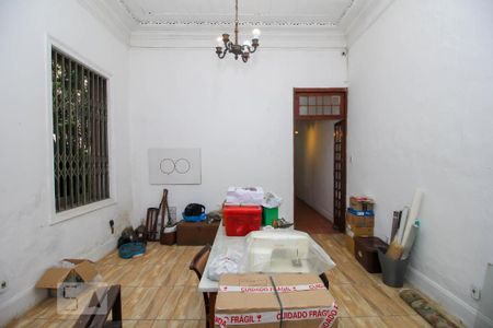 Casa à venda com 340m², 5 quartos e 4 vagasQuarto 4