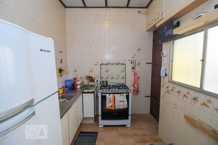 Casa à venda com 340m², 5 quartos e 4 vagasCozinha