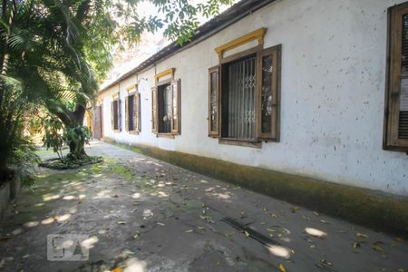 Casa à venda com 340m², 5 quartos e 4 vagasÁrea Externa