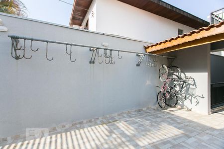 Apartamento à venda com 34m², 2 quartos e sem vagaÁrea Comum - Bicicletário