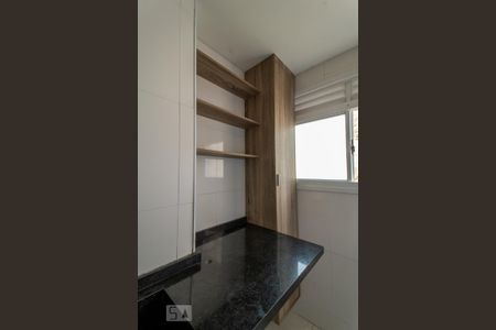 Apartamento para alugar com 51m², 2 quartos e 1 vaga Apartamento para alugar com 51m², 2 quartos e 1 vagaCozinha e Área de Serviço