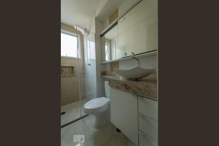 Apartamento para alugar com 51m², 2 quartos e 1 vaga Apartamento para alugar com 51m², 2 quartos e 1 vagaBanheiro