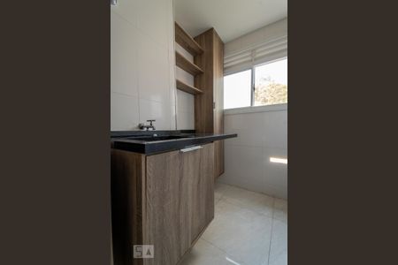 Apartamento para alugar com 51m², 2 quartos e 1 vaga Apartamento para alugar com 51m², 2 quartos e 1 vagaCozinha e Área de Serviço