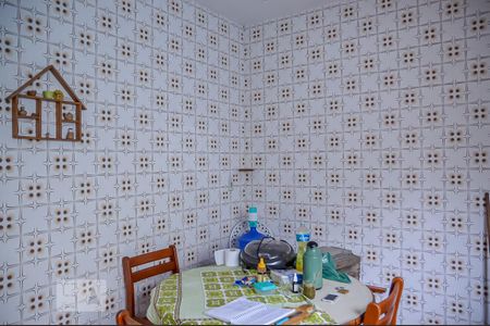 Casa à venda com 185m², 3 quartos e 2 vagasCozinha