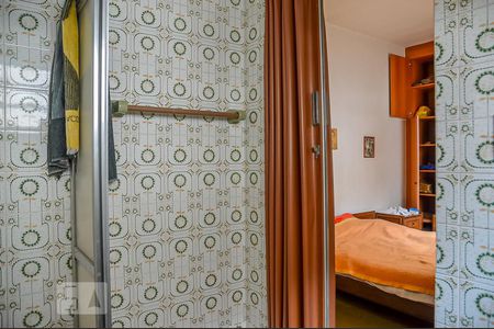 Casa à venda com 185m², 3 quartos e 2 vagasBanheiro da Suíte