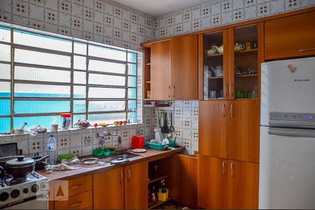 Casa à venda com 185m², 3 quartos e 2 vagasCozinha
